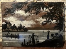 Panneau en bois laqué noir