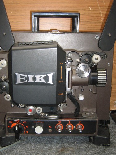 Projecteur 16mm sonore eiki - projecteur,