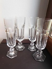 4 flutes a champagne anciennes