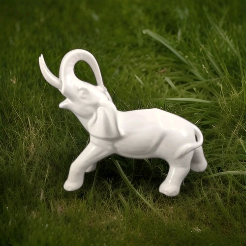 Figurine eléphant fine - eléphant, en