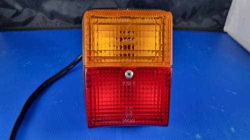 Feu arrière complet pour