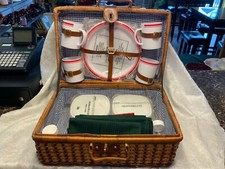 Vintage Picnic Basket all