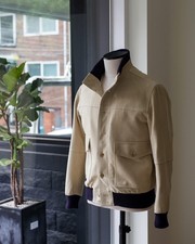 Veste en cuir daim beige pour