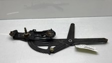 Leve vitre mecanique avant droit PEUGEOT 205 PHASE 1 922252