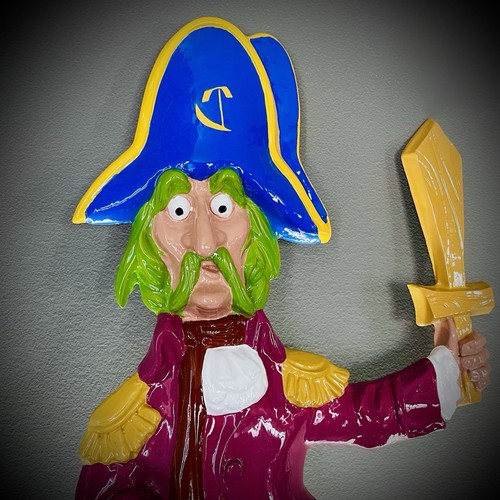 Vintage captain crook - 🍔,