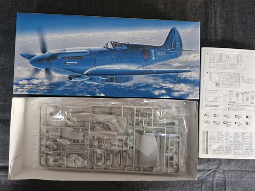 Supermarine spitfire mk - supermarine, p.r.mk.19