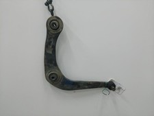 Triangle inferieur avant