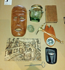 Lot d'objets anciens, brocante, déco (tableau, masque déco, baromètre, boite)