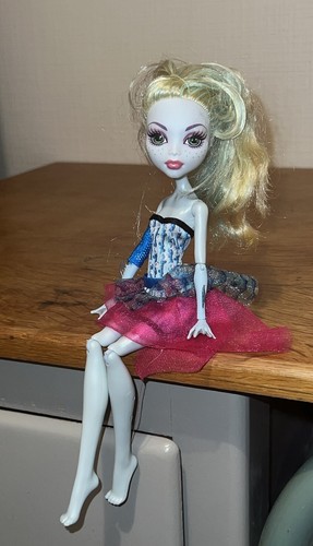 Monster high lagoona blue dot - monster,