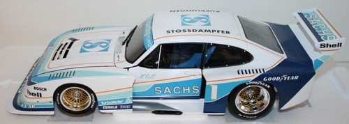 Minichamps scale 100 - scale,