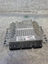 Calculateur moteur RENAULT