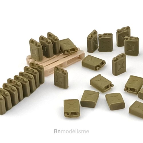 Lot jerricans 72 décor - 25, 1/72