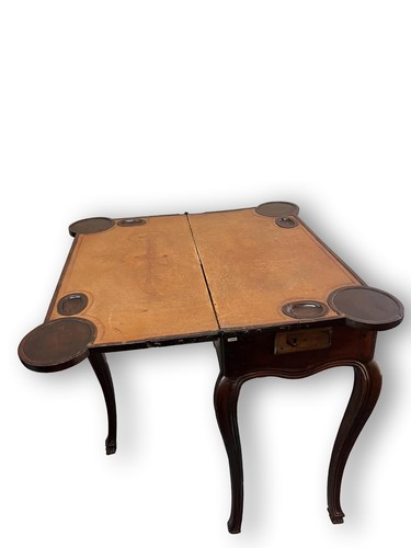 Table jeu style baroque - de, jeu.