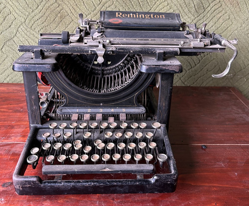 Ancienne machine ecrire - ancienne,