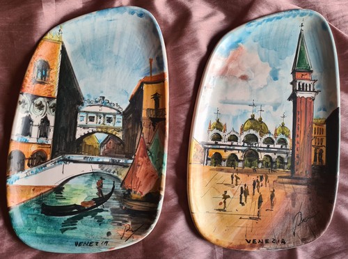 Peintures sur plats - sur,