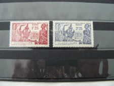 GUADELOUPE  N° 140 ET 141