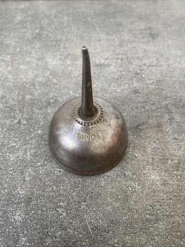 Ancienne burette huile - ancienne,