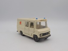 Siku - Mercedes Benz Binz Ambulance V292 - Germany Miniature 1/43