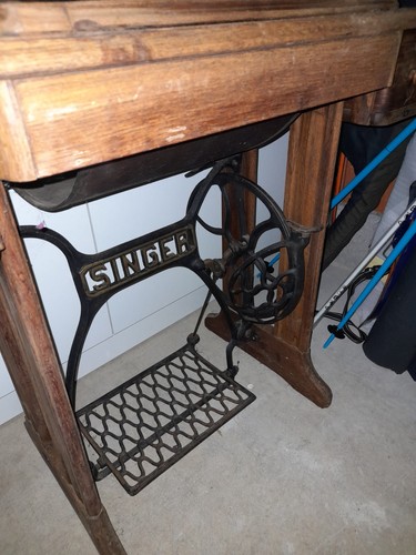 Ancien meuble machine - meuble, à