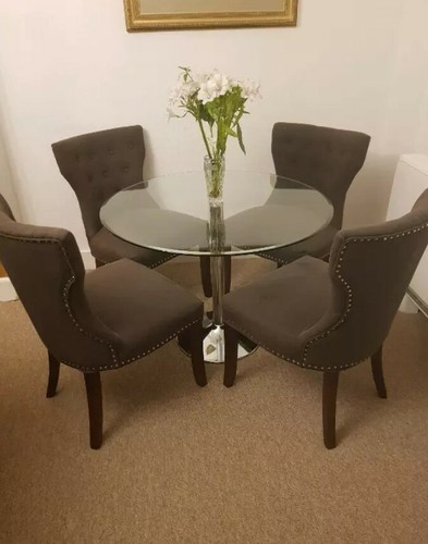 Dining glass table very good - glass,