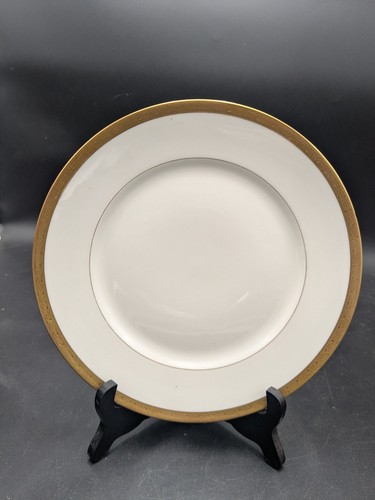 Belle assiette style empire - assiette,