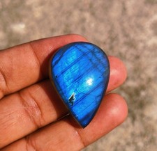 Cabochon de poire multi feu en