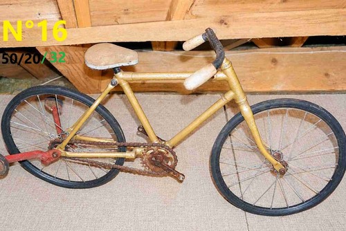 Vélo tricycle ancien - tricycle,