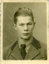 WW2.. Photomaton d’un soldat de la jeunesse allemande dit Hitlerjugend