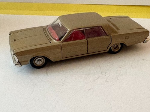 Dinkytoys 1402 ford galaxie - dinkytoys,