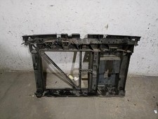 7104S3 calandre avant pour