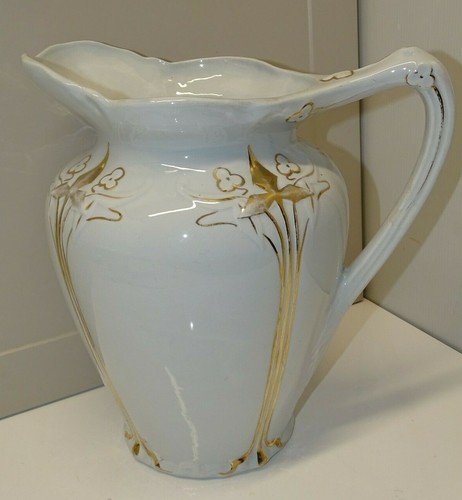 Joli ancien broc - broc, toilette