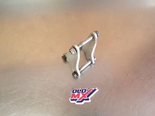 Pattes fixation moteur - , suzuki