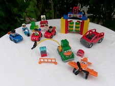 Lego lot duplo cars avion 6171 station de lavage voitures 5793 medecin policier