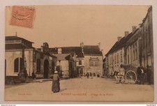 Mussy sur Seine (Aube) - Place de la Halle - Attelage du Laitier Collin, Cheval