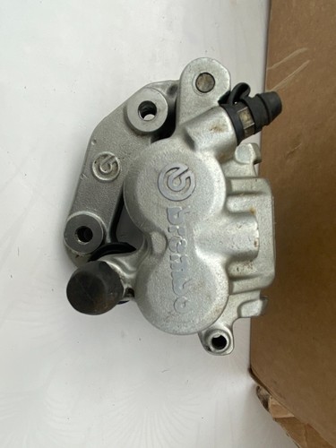 Etrier frein avant brembo - de,