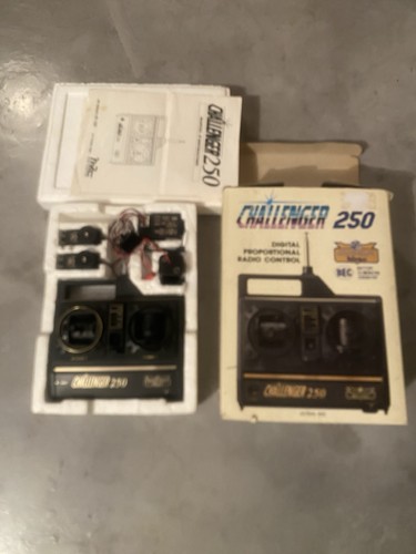 Radio challenger 250 - 250,