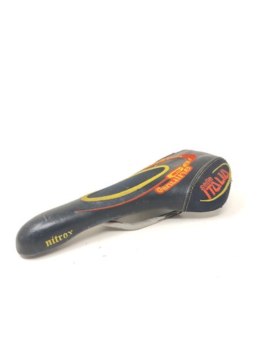 Vintage saddle - ,