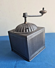 RARE ANCIEN MOULIN A CAFE EN FER SANS TIROIR DIT A TABATIERE