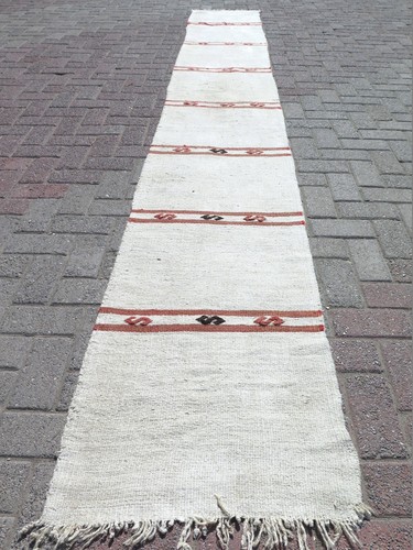 Tapis couloir moderne kilim - de,