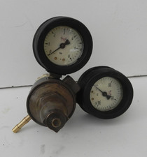 MANOMETRE  pour bouteilles ACETYLENE OXYGENE  de marque SAUVAGEAU