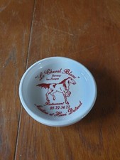 Cendrier " le cheval blanc "