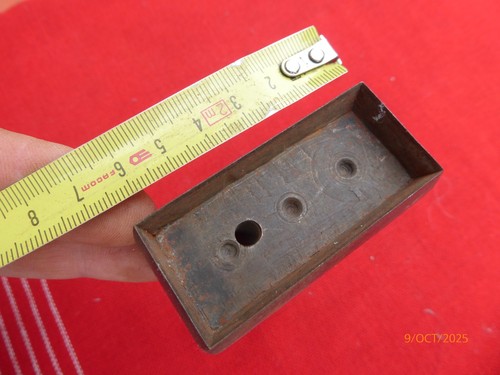 Emporte piece outil ancien - emporte,