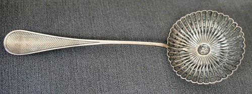 Cuillère saupoudrer en - cuillÈre, À