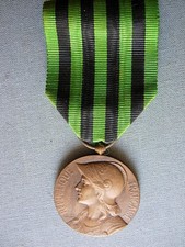MEDAILLE COMMEMO COMBATS GUERRE 1870 1870