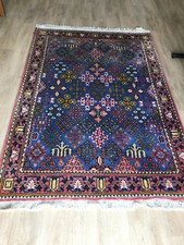 Tapis persan  154 x 108