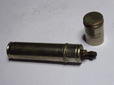 Briquet a essence de type "Pigeon" en acier, bon état
