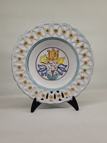 Assiette bord ajourée - bord,