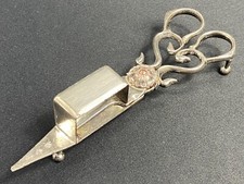 Paire de mouchettes de style