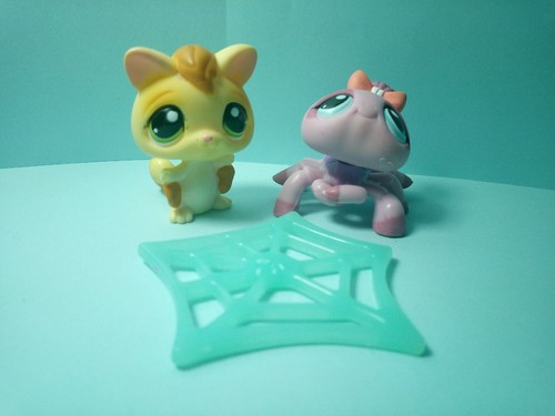 Littlest petshop lps 990 - littlest,