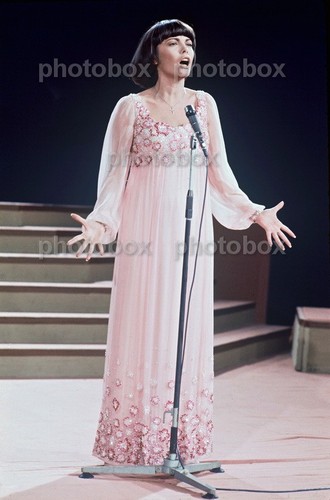 Mireille mathieu exclusive - mathieu,